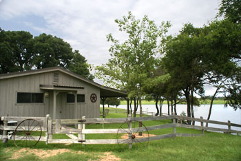 The Cabin at Three Oaks Lake